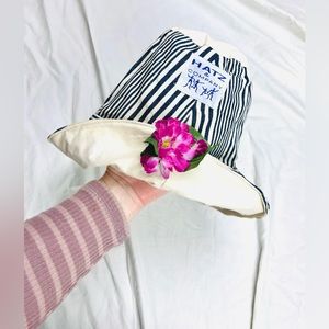 True vintage 80s 90s blue and white stripe and cream reversible HATZ bucket hat